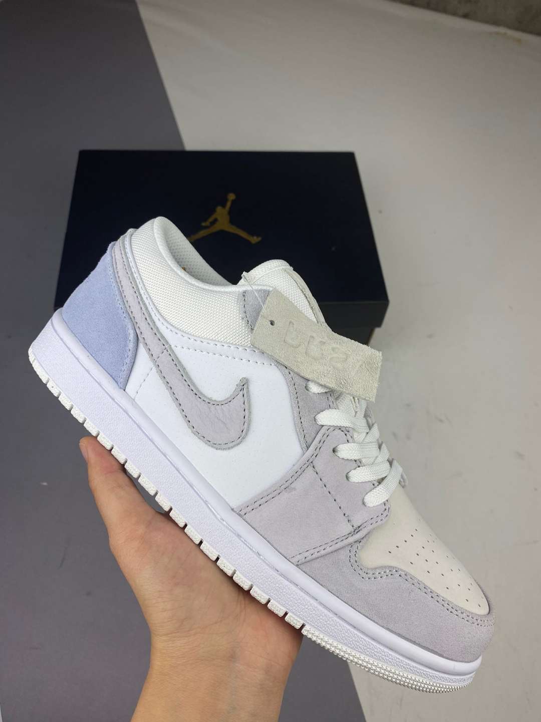 Jordan/Air Jordan [Original Real Mark] AJ1 Jo1Nike SB x Air Jordan 1 High OG Ã¢â‚¬Å“Light BoneÃ¢â‚¬Â item number: BQ4422-600 Ã¢â‚¬Å“Varsity Joe 36-459